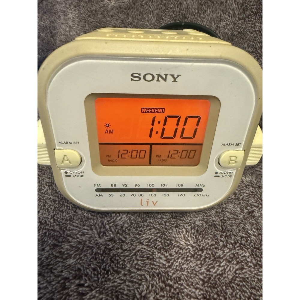 Sony ICFC180 liv AM/FM Clock Radio Tested Works‎ Great